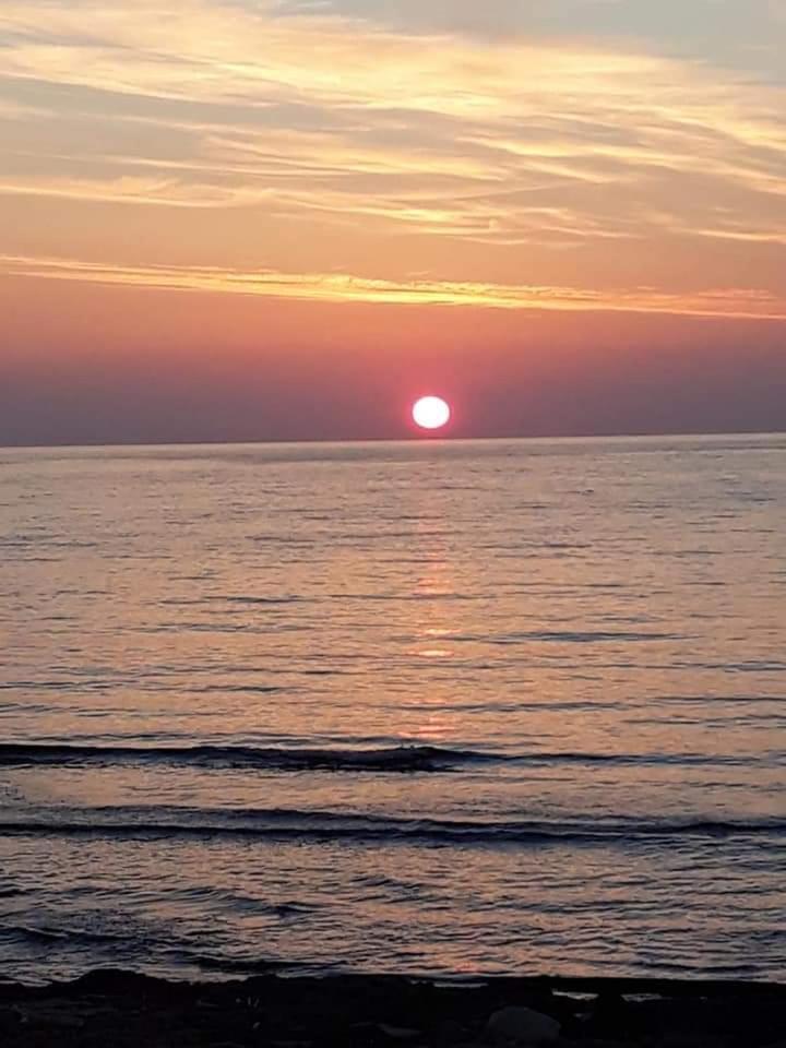 카스텔루치오 L'Isola Del Sole B&B 외부 사진