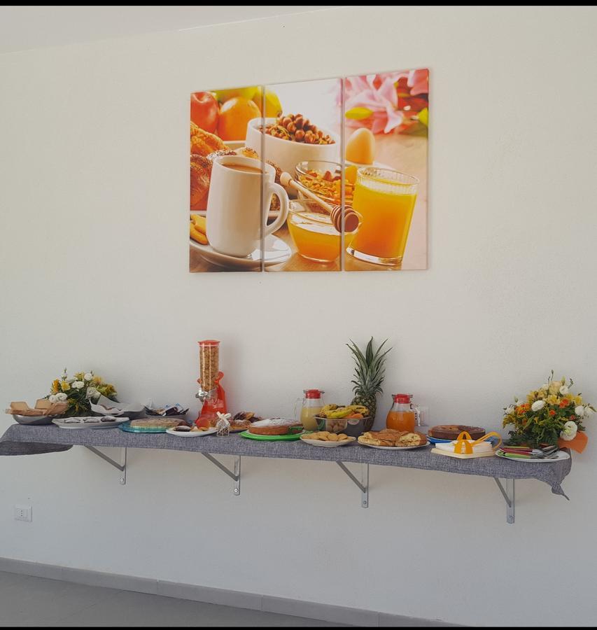 카스텔루치오 L'Isola Del Sole B&B 외부 사진