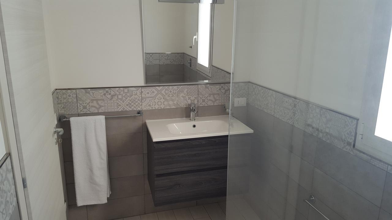 카스텔루치오 L'Isola Del Sole B&B 외부 사진